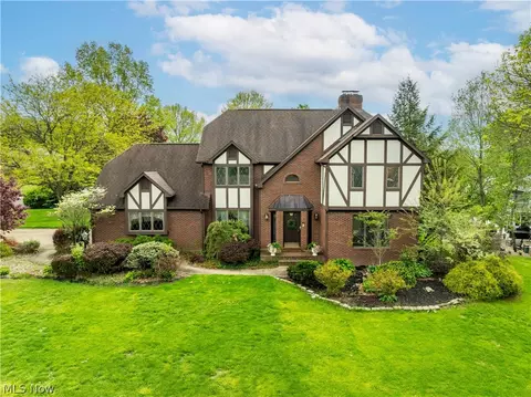 6974 Militia Hill St NW, Canton, OH 44718