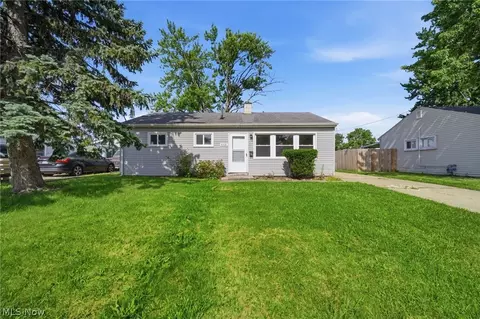 4316 Charleston Ave, Lorain, OH 44055