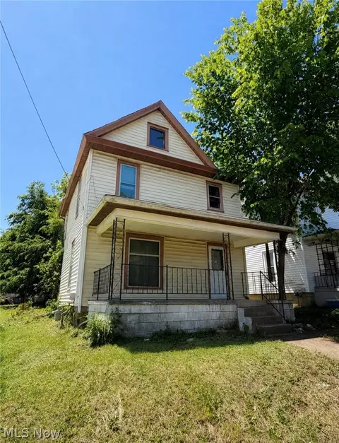 29 E 9th St, Ashland, OH 44805