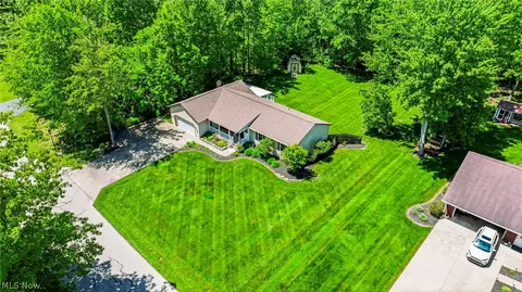 245 Woodside Ave, Jefferson, OH 44047
