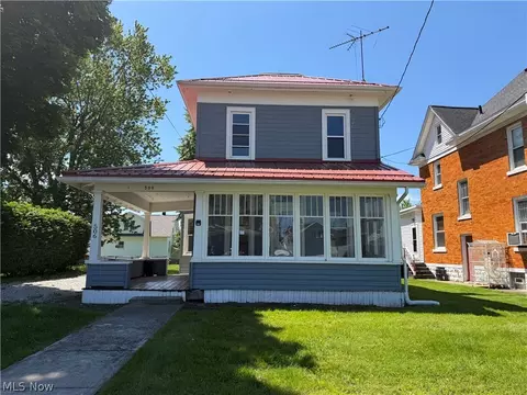506 E Gorgas St, Louisville, OH 44641