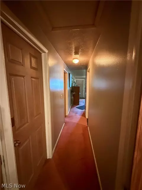 Entry Way - 519 Case Ave, Elyria, OH 44035 photo 1 of 1