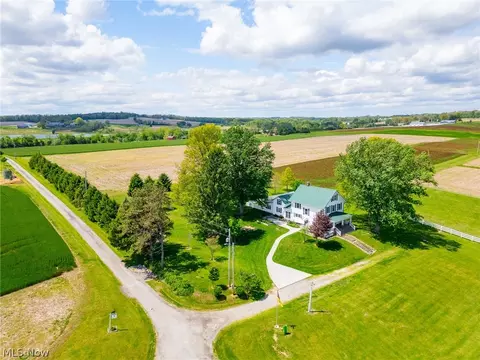 4686 Valley Rd, Wooster, OH 44691