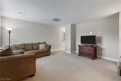 111 Harvester Dr, Copley, OH 44321 photo 37