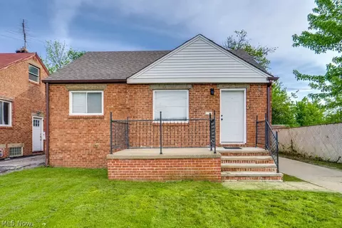 13020 Bellaire Rd, Cleveland, OH 44135