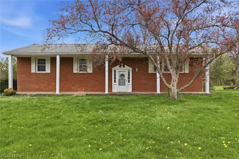 3252 Dellwood Ave NW, Canton, OH 44708