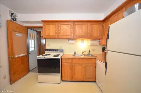 159 Pinehurst Rd, Munroe Falls, OH 44262 photo 13