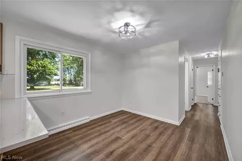 8455 W Ridge Rd, Elyria, OH 44035 photo 17