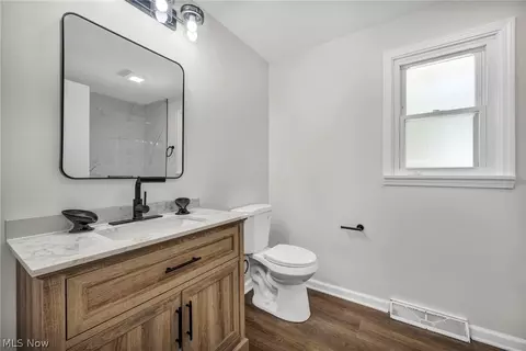 8455 W Ridge Rd, Elyria, OH 44035 photo 10