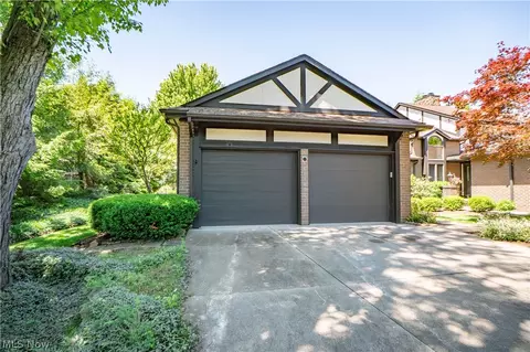 117 Brookview Dr SW, North Canton, OH 44709 photo 37