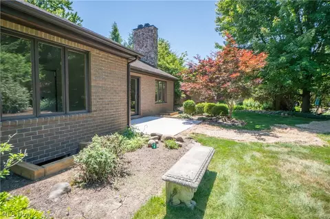117 Brookview Dr SW, North Canton, OH 44709 photo 36