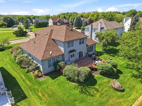 View/Area - 593 Brookstone Ct, Copley, OH 44321 photo 2 of 5