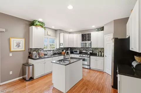 Kitchen - 593 Brookstone Ct, Copley, OH 44321 photo 1 of 4