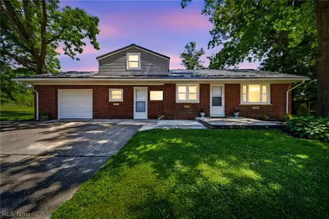 Exterior - 4932 Kain Ave, Ashtabula, OH 44004 photo 2 of 8