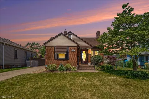 3142 W 139th St, Cleveland, OH 44111