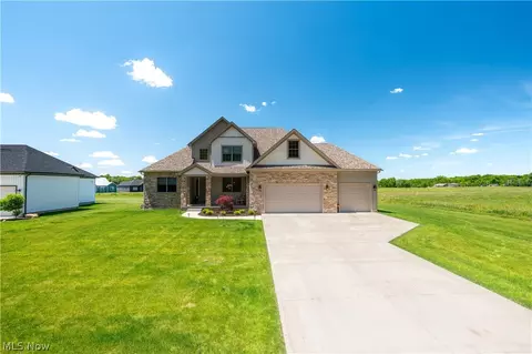 7080 S Palmyra Rd, Canfield, OH 44406