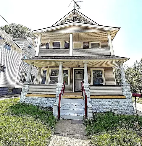 10514 Lamontier Ave, Cleveland, OH 44104