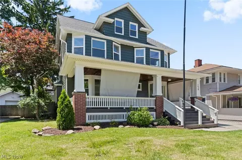 1438 Elbur Ave, Lakewood, OH 44107