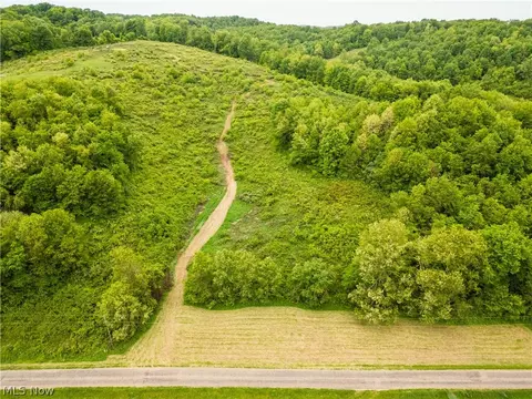 Barkley Rd Road, Uhrichsville, OH 44683