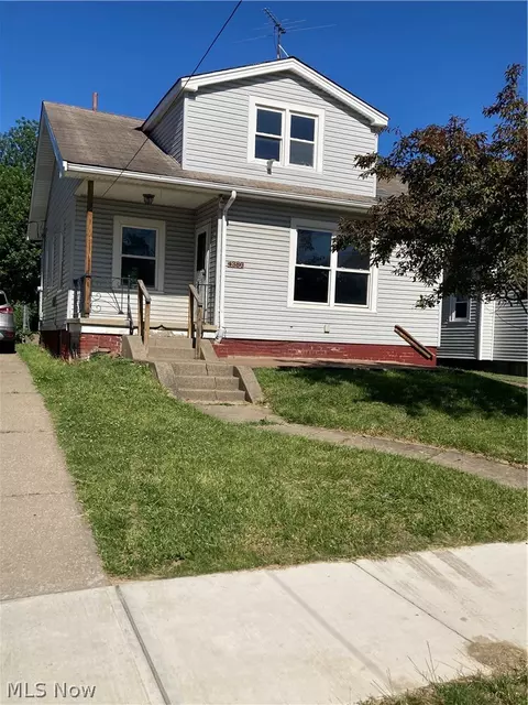 4386 W 48th St, Cleveland, OH 44144