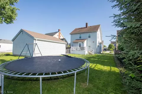 Exterior - 213 Como St, Struthers, OH 44471 photo 6 of 6