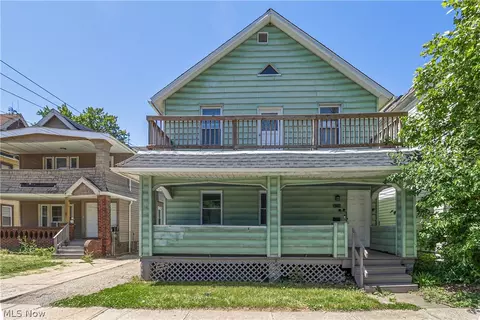 3118 W 30th St, Cleveland, OH 44109