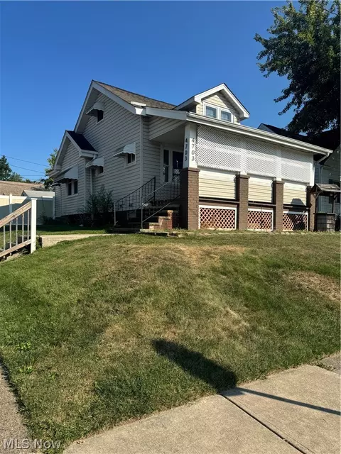 4703 E 86th St, Garfield Heights, OH 44125