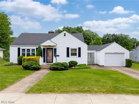 927 S Heltman Ave, Ashland, OH 44805