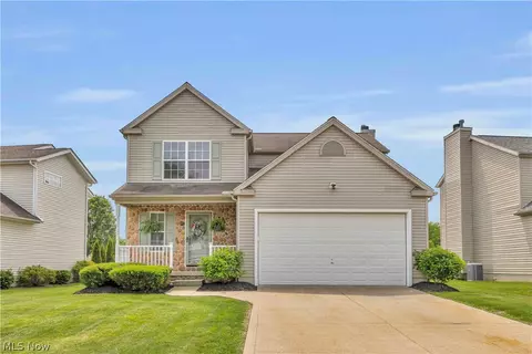 966 Chadwick Ln, Medina, OH 44256