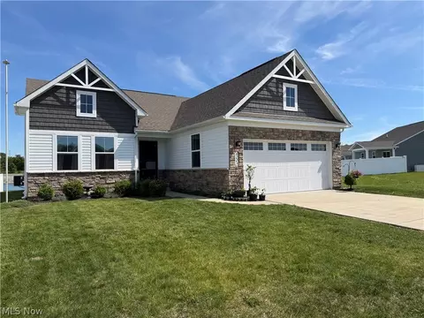 4223 Hidden Village Dr, Perry, OH 44081