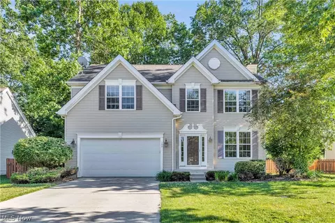199 Highland Ave, Avon Lake, OH 44012