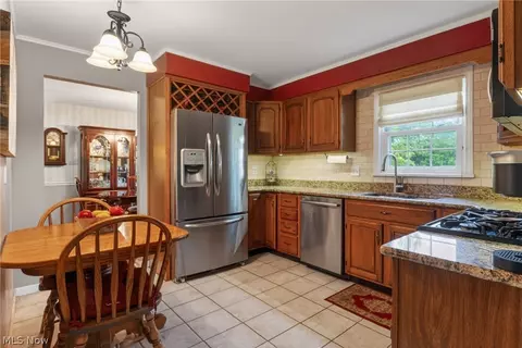 200 Neff Dr, Canfield, OH 44406 photo 10