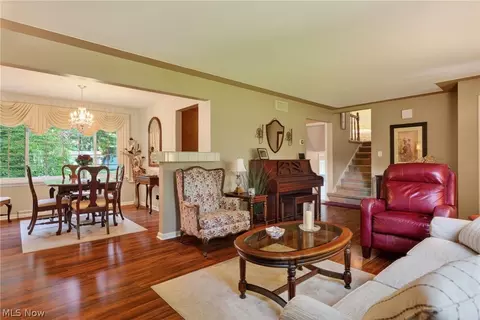 200 Neff Dr, Canfield, OH 44406 photo 3