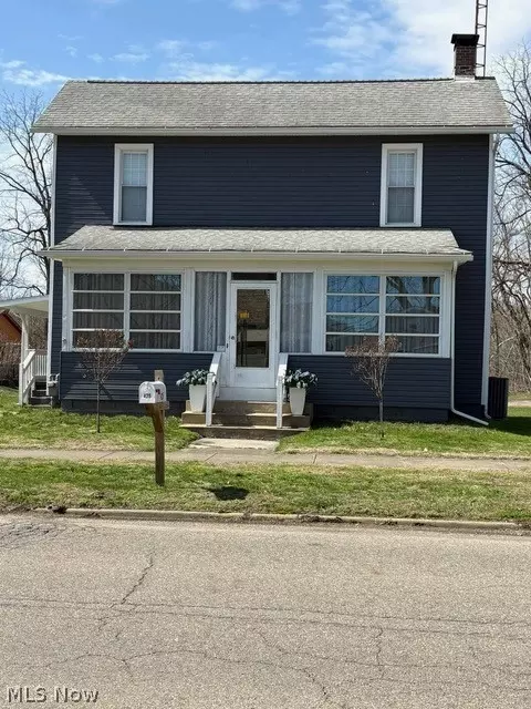 425 N Main St, Magnolia, OH 44643