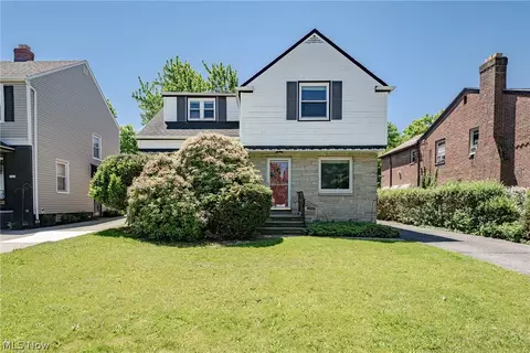 3666 Silsby Rd, University Heights, OH 44118