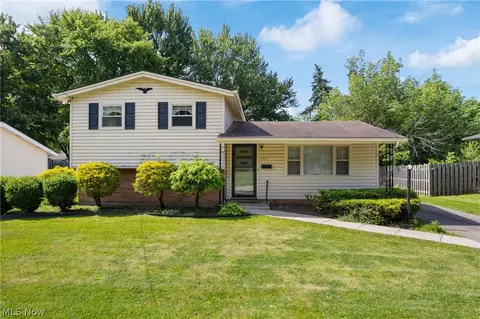 156 Dorland Ave, Berea, OH 44017