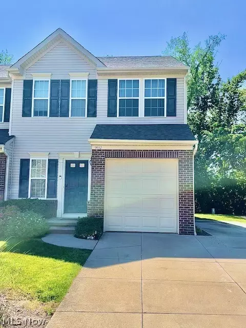 1432 Wellingshire Cir, Cuyahoga Falls, OH 44221