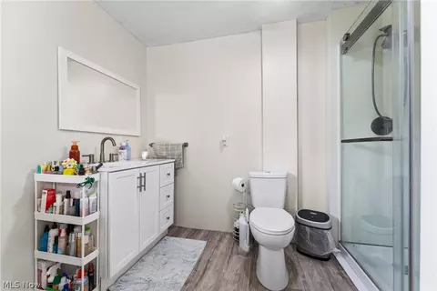 Bath - 110 Dewey Ave, Freeport, OH 43973 photo 1 of 1