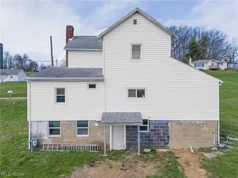 Exterior - 110 Dewey Ave, Freeport, OH 43973 photo 4 of 4