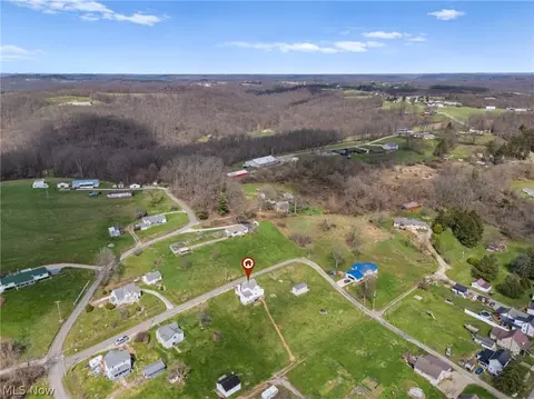 View/Area - 110 Dewey Ave, Freeport, OH 43973 photo 5 of 6