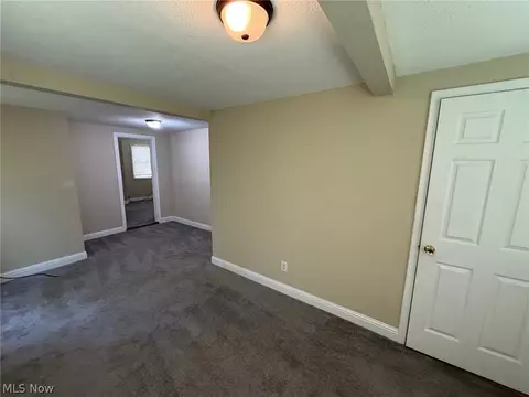 127 E 270th St, Euclid, OH 44132 photo 13