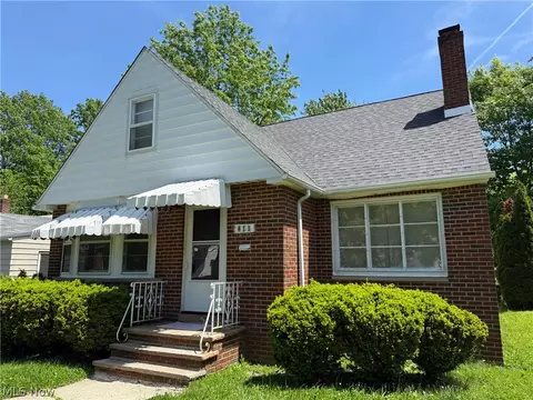 Exterior - 411 E 264th St, Euclid, OH 44132 photo 6 of 6
