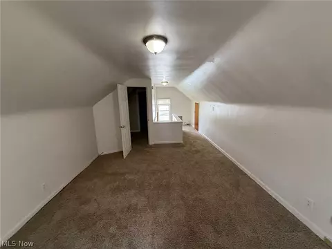 Bedroom - 411 E 264th St, Euclid, OH 44132 photo 4 of 5