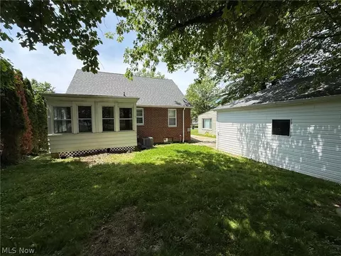 Exterior - 411 E 264th St, Euclid, OH 44132 photo 3 of 6