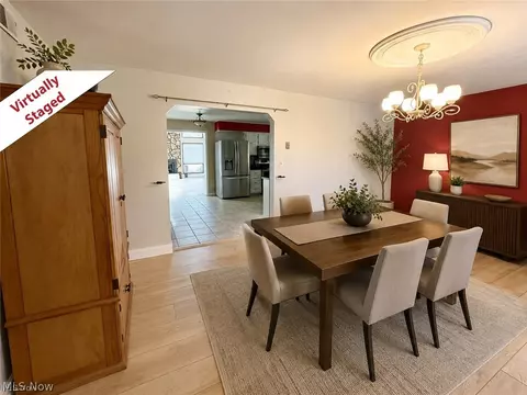 Dining - 212 Wayne Ave, Weirton, WV 26062 photo 1 of 1