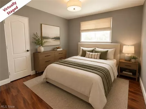 Bedroom - 212 Wayne Ave, Weirton, WV 26062 photo 5 of 9