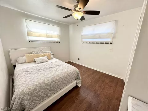 Bedroom - 212 Wayne Ave, Weirton, WV 26062 photo 1 of 9
