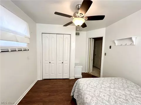 Bedroom - 212 Wayne Ave, Weirton, WV 26062 photo 3 of 9