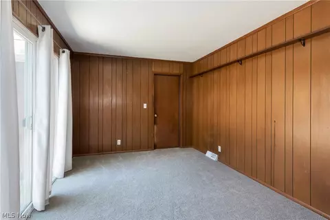 Bedroom - 6484 State Rd #D6, Parma, OH 44134 photo 1 of 6
