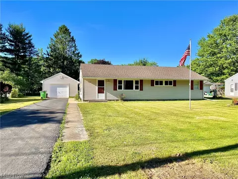 3147 Lawton St, Rock Creek, OH 44084